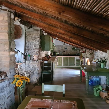 Casa Di Pietra Usellus Exterior foto