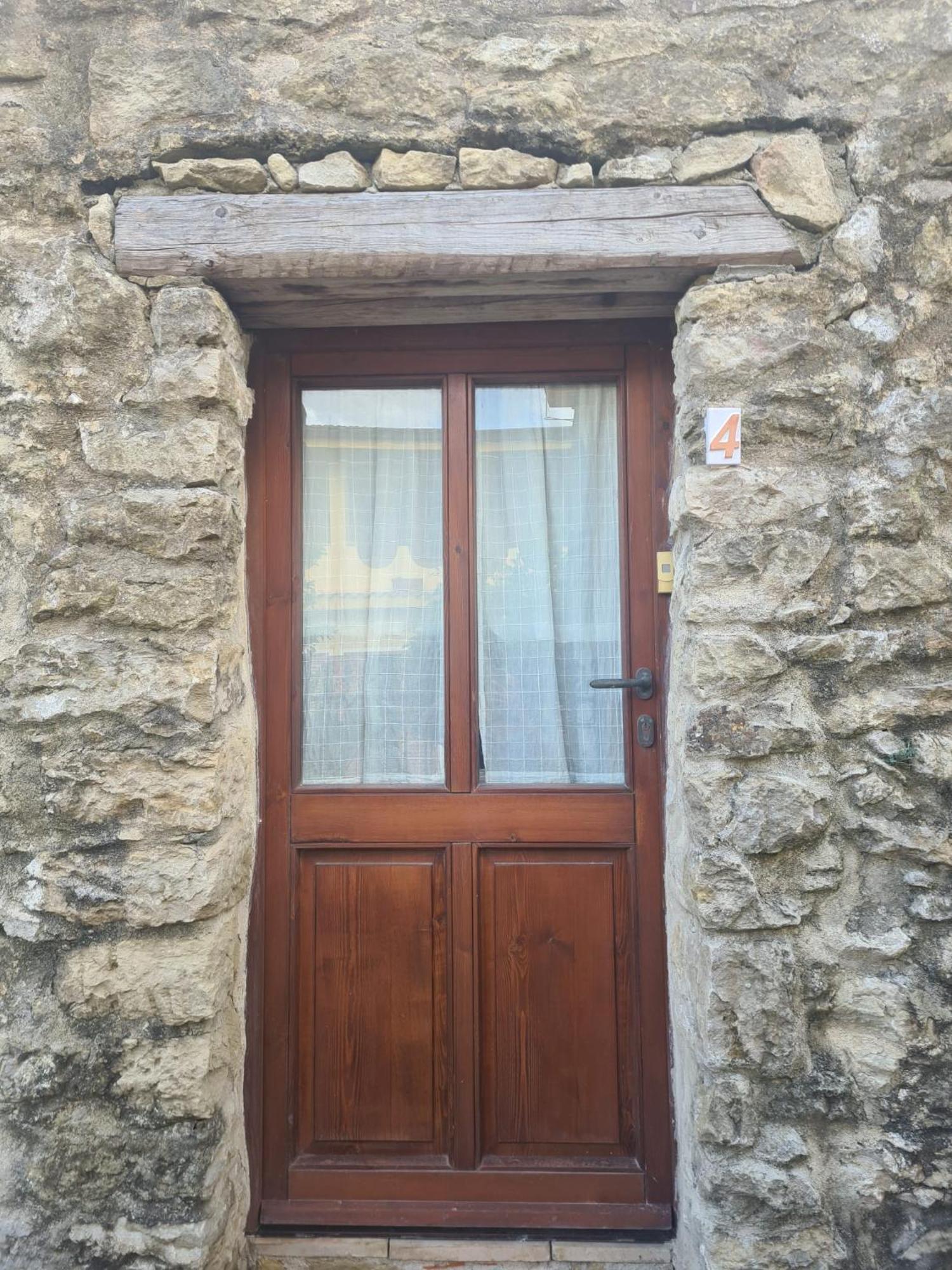 Casa Di Pietra Usellus Exterior foto