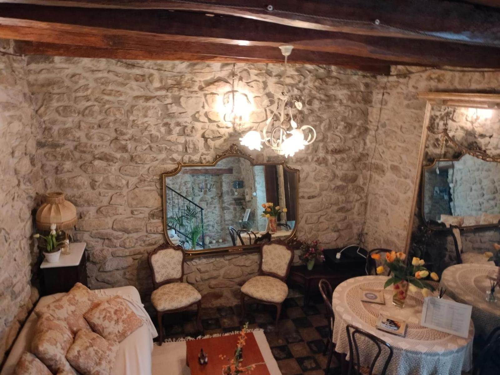 Casa Di Pietra Usellus Exterior foto